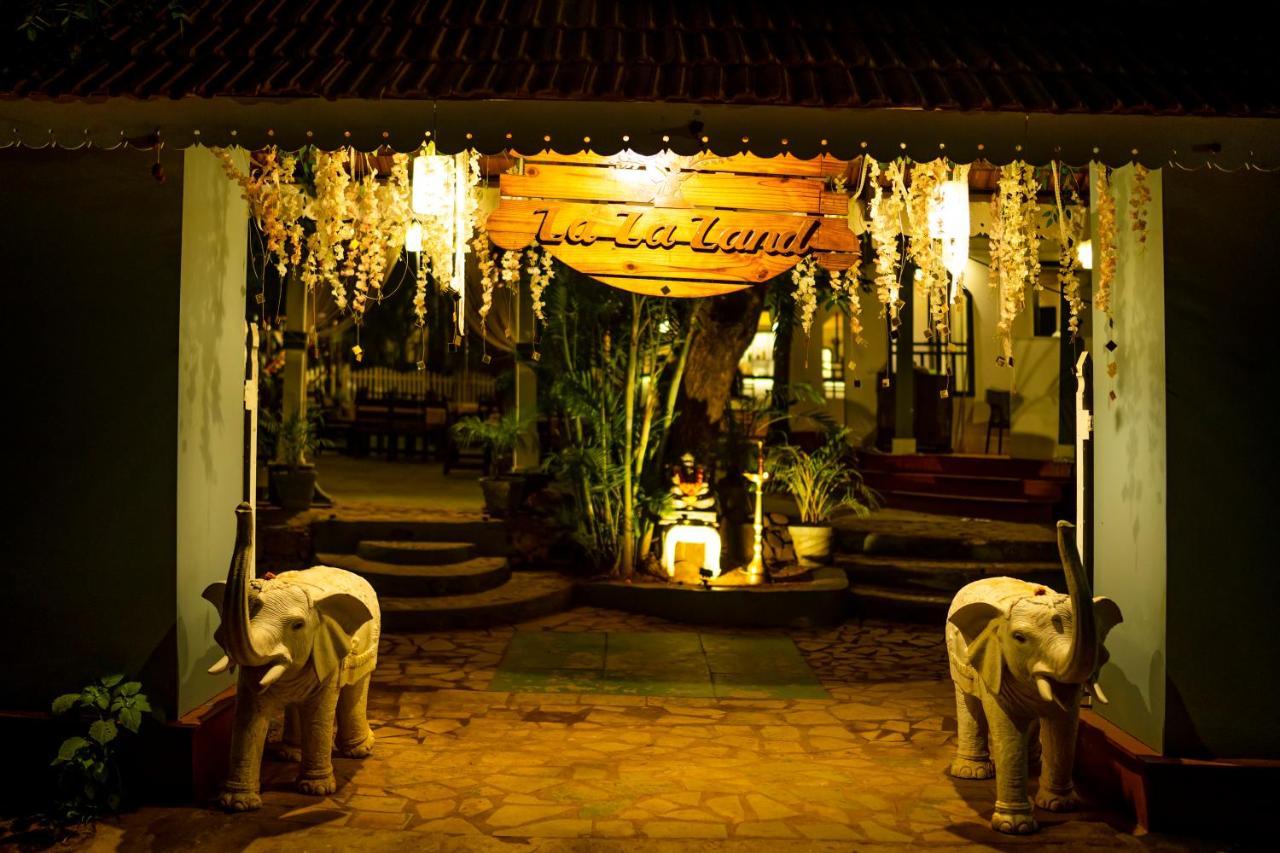 La La Land Resort Goa By Spicy Mango Palolem Buitenkant foto